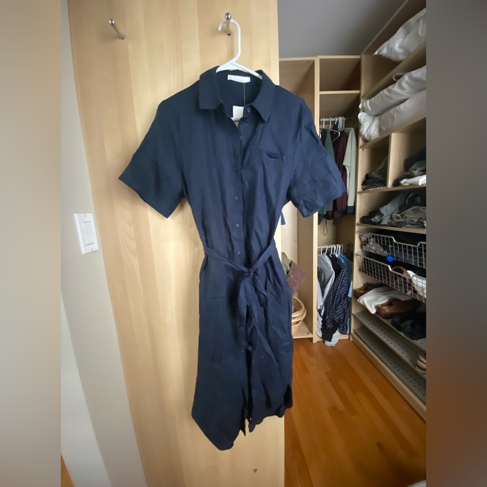 NWT Oak + Fort Navy Linen Dress